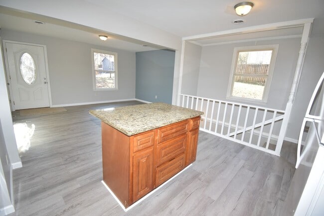 1421 Richmond Pl in Clarksville, TN - Building Photo - Building Photo