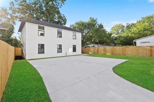 310 Delmar St in Houston, TX - Building Photo - Building Photo