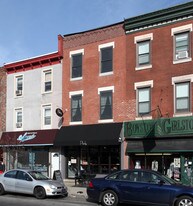 1710 E Passyunk Ave in Philadelphia, PA - Building Photo