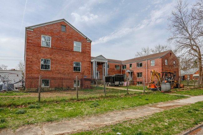 Ryburn Court Apartments