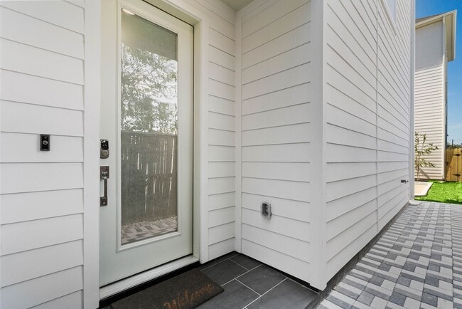 12080 East Fwy in Houston, TX - Building Photo - Building Photo