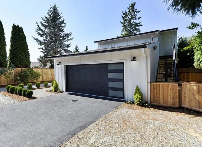 property at 9512 Randall Dr