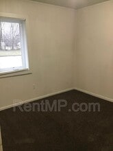1019 E Broadway St in Mt. Pleasant, MI - Building Photo - Building Photo
