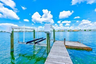 511 55th Ave in St Pete Beach, FL - Building Photo - Building Photo