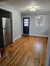 46 Maxwell Dr in Hendersonville, NC - Building Photo - Building Photo