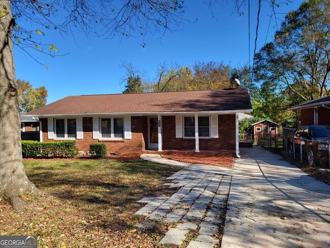property at 3270 Elm St