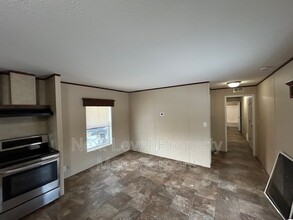 111 S Cedar Dr in Kalispell, MT - Building Photo - Building Photo