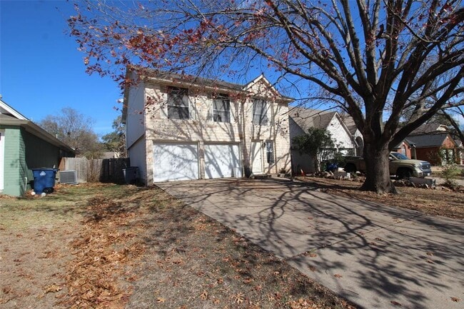 property at 808 Angleton Cove