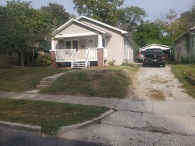 116 McBaine Ave in Columbia, MO - Building Photo