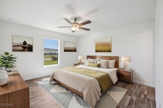 1101 NW 1st Pl in Cape Coral, FL - Building Photo - Building Photo