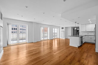 The Union Apartments New Haven in New Haven, CT - Building Photo - Interior Photo