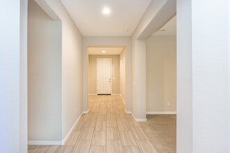 1809 Fawn Wy in San Tan Valley, AZ - Building Photo - Building Photo