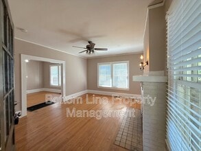 409 Grandin Rd in Charlotte, NC - Building Photo - Building Photo