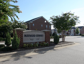 Maynard Summit in Cary, NC - Building Photo - Building Photo