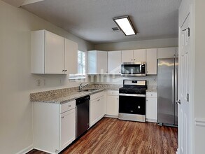 4729 Score Ct in Snellville, GA - Building Photo - Building Photo