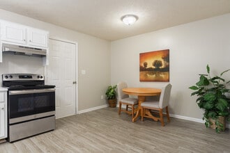 Guest House in Rome, GA - Foto de edificio - Interior Photo