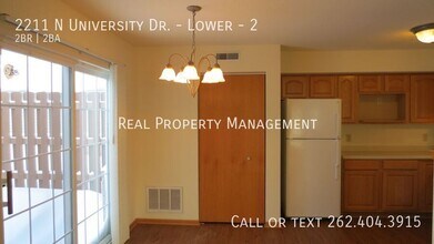 2211 N University Dr in Waukesha, WI - Building Photo - Building Photo