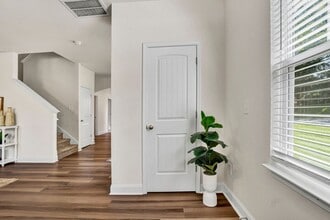 111 N 3rd St in Easley, SC - Building Photo - Building Photo