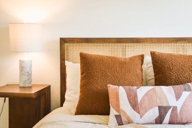 Post House Westboro in Ottawa, ON - Building Photo - Building Photo