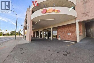 515 Riverside Dr W in Windsor, ON - Building Photo - Building Photo