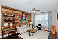 465 Memorial Dr SE, Unit 359 in Atlanta, GA - Building Photo - Building Photo