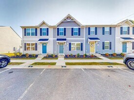 6 Tidworth Dr in Greer, SC - Building Photo