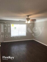 7078 Bowie Dr in Stonecrest, GA - Building Photo - Building Photo