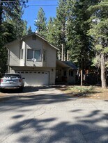 1728 Mohican Dr in South Lake Tahoe, CA - Building Photo
