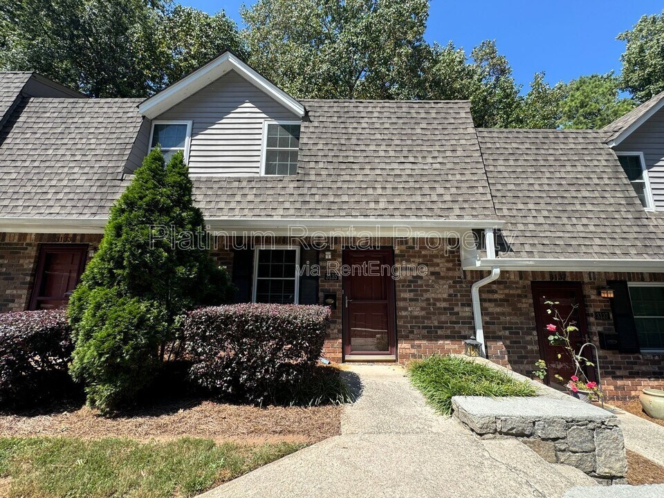 3135 Reeves St in Smyrna, GA - Building Photo