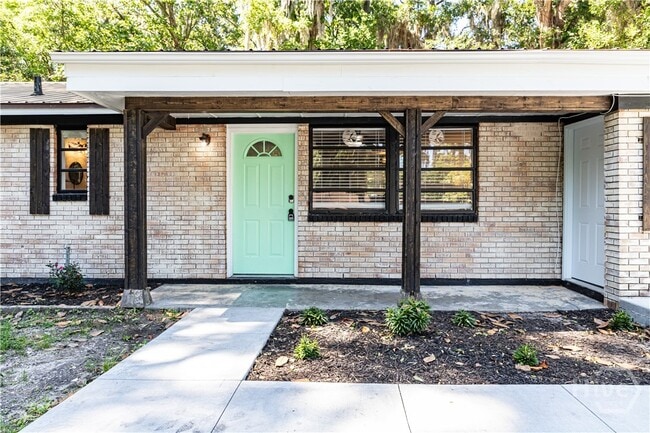217 Wesley St in Savannah, GA - Building Photo - Building Photo