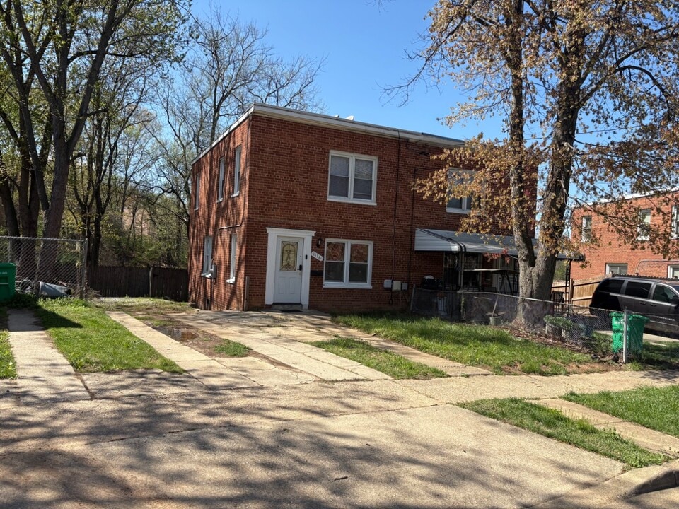 1116 Booker Dr in Capitol Heights, MD - Building Photo