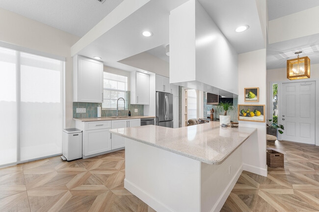 8308 Rosalie Ln in Wellington, FL - Building Photo - Building Photo