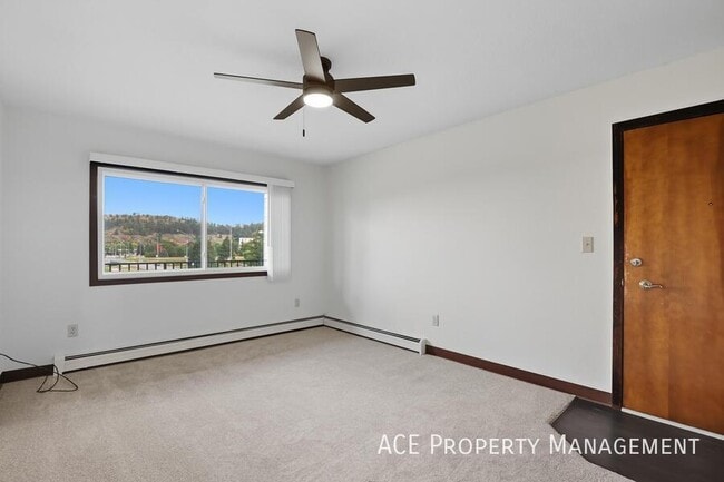 717 Dakota Dr in Rapid City, SD - Building Photo - Building Photo