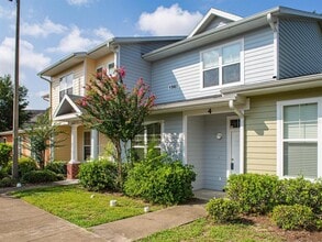 1565 NW 29 Rd in Gainesville, FL - Building Photo - Building Photo