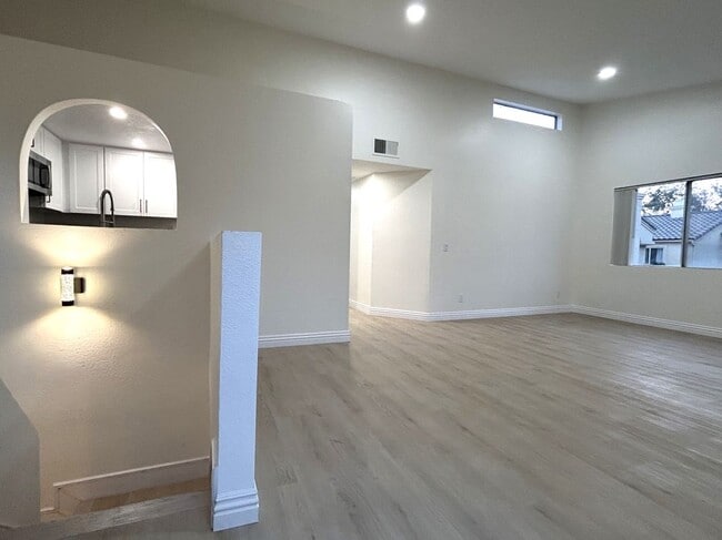 21206 Jasmines Way in Lake Forest, CA - Building Photo - Building Photo