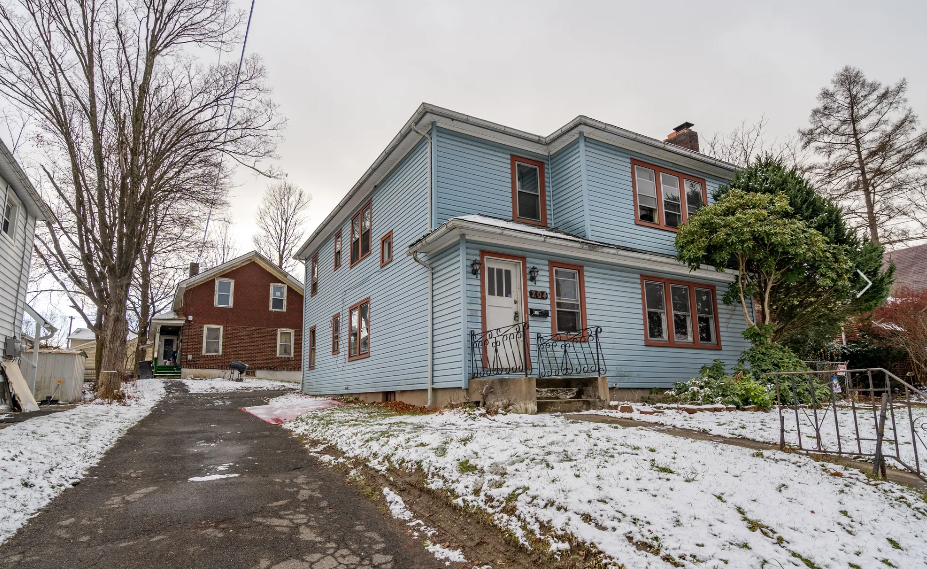 204 Prospect St in Endicott, NY - Building Photo