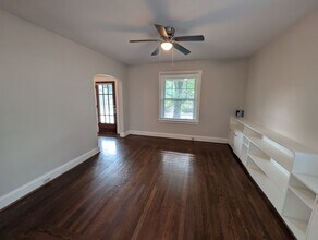 3827 Millsbrae Ave in Cincinnati, OH - Building Photo - Building Photo