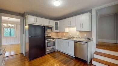 54 Beeching St in Worcester, MA - Building Photo - Building Photo