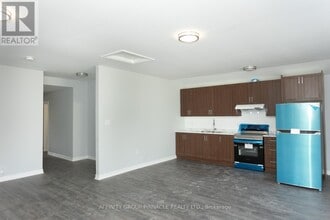 26 Stoney Creek Rd in Kawartha Lakes, ON - Building Photo - Building Photo