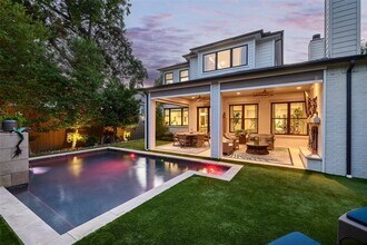 4328 Taos Rd in Dallas, TX - Building Photo - Building Photo