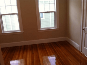 11 Fairfield St, Unit #2 in Watertown, MA - Foto de edificio - Building Photo