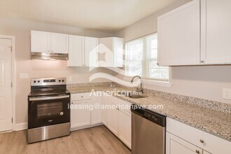 3551 Honeysuckle Rd in Montgomery, AL - Building Photo - Building Photo