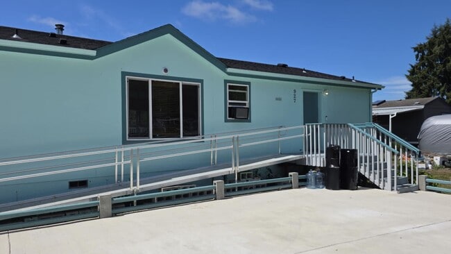 927 Broadway Ave in Hoquiam, WA - Building Photo - Building Photo