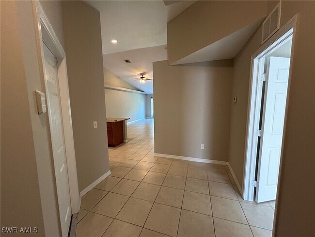 property at 3724 SE 9th Pl
