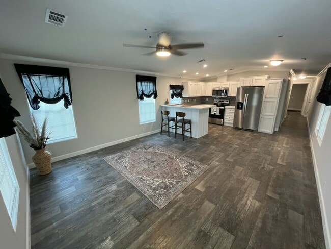 311 Lighthouse Way in Lakeland, FL - Building Photo - Building Photo