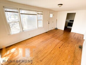 12 3rd St in Greenville, SC - Building Photo - Building Photo