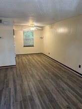 324 S Lipona Rd in Tallahassee, FL - Building Photo - Building Photo