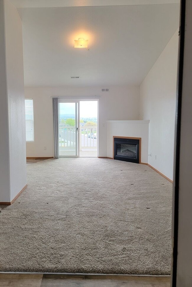 6005 Chapel Hill Blvd in Pasco, WA - Building Photo - Building Photo
