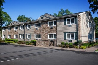 Fairfield At Islip Terrace in Islip Terrace, NY - Building Photo - Building Photo