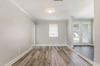 2513 Margie St in Metairie, LA - Building Photo - Building Photo